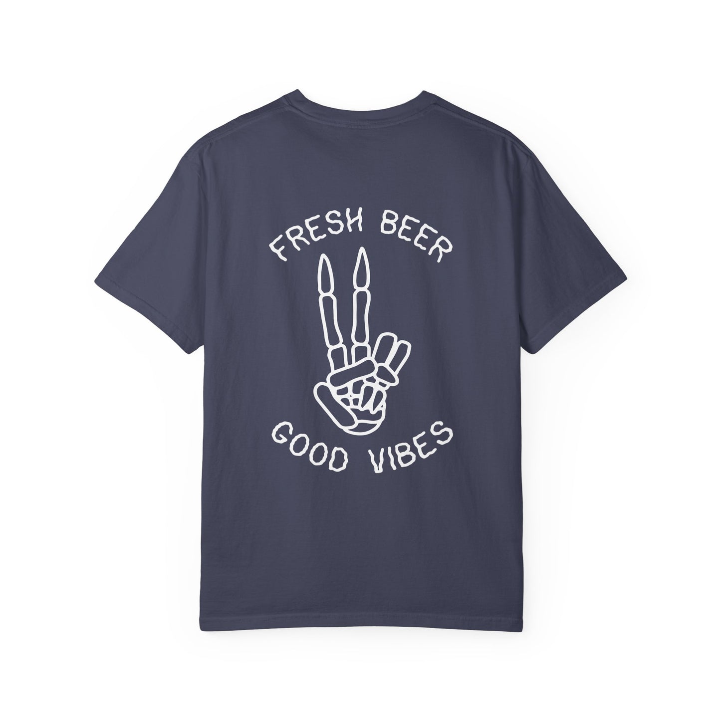 T-Shirt - Fresh Beer Good Vibes Sunset and Peace Sign